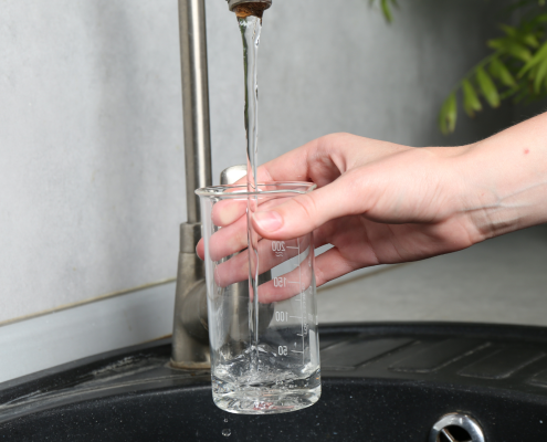 under sink water filter
